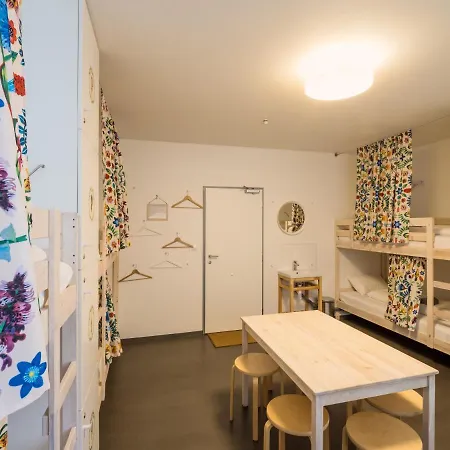 Zahrada Hostel