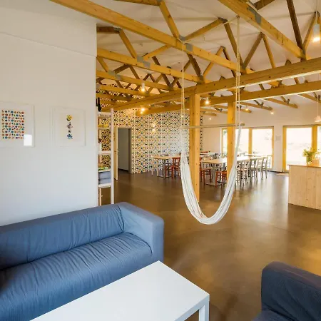 Zahrada Hostel