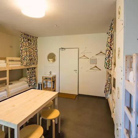 Zahrada Hostel