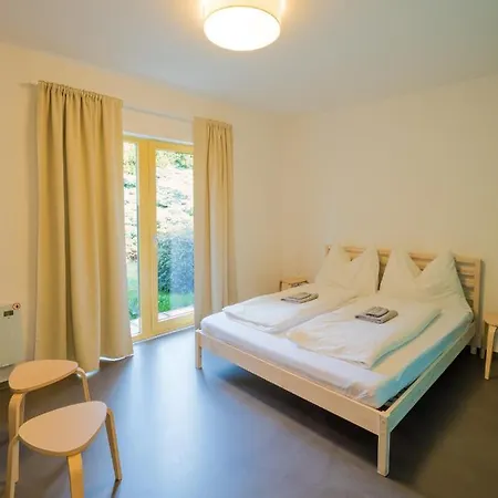 Hostel Zahrada *