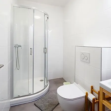 Hostal Zahrada *