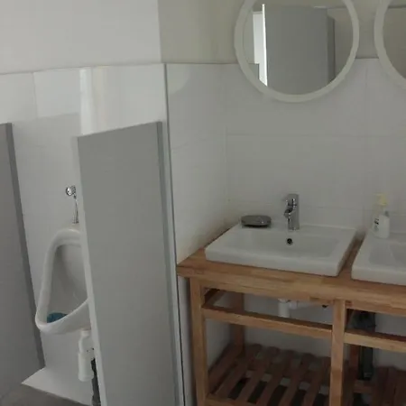 Hostel Zahrada