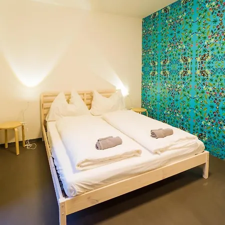 Hostel Zahrada